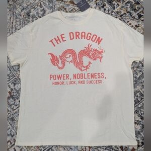 NWT GRAYSON/THREADS Cream T-Shirt with Red Dragon Size Medium